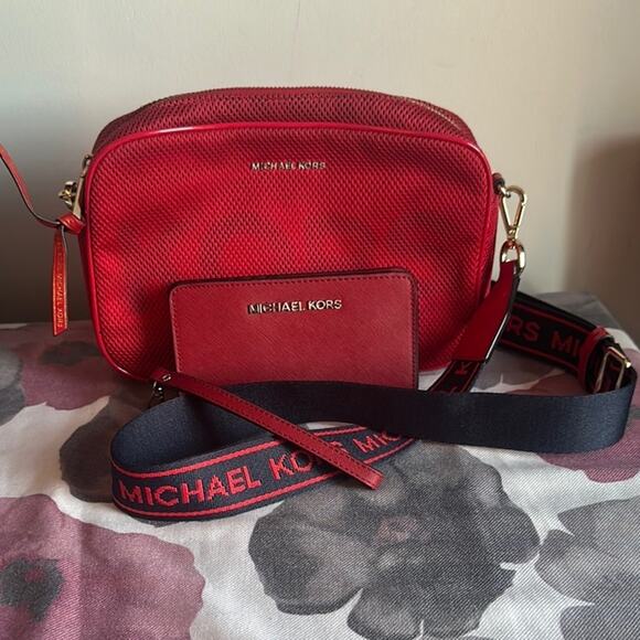 Michael Kors Red Crossbody Bag with Wallet - Picture 1 of 6